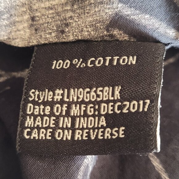 Men's English Laundry Black button floral short sleeve shirt Size S - Picture 7 of 8